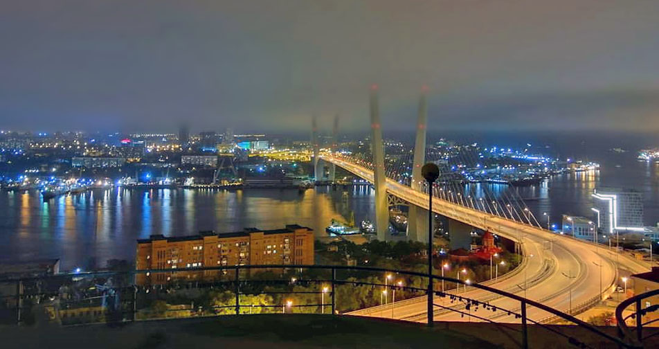 The viewpoint from Eagle’s Nest Hill at Vladivostok city